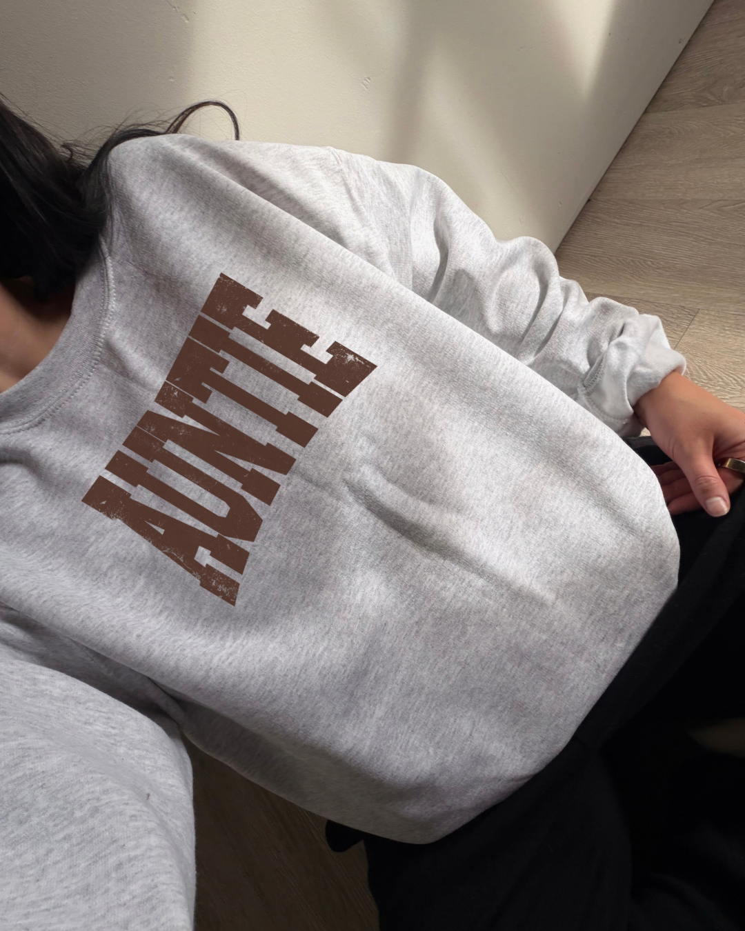 Auntie Sweatshirt - Ash / Brown