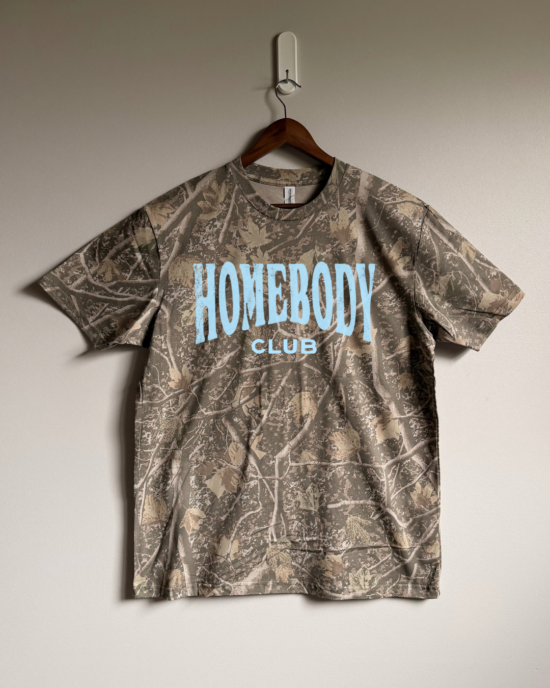 Homebody Club Tee - Deadwood Camo / Blue
