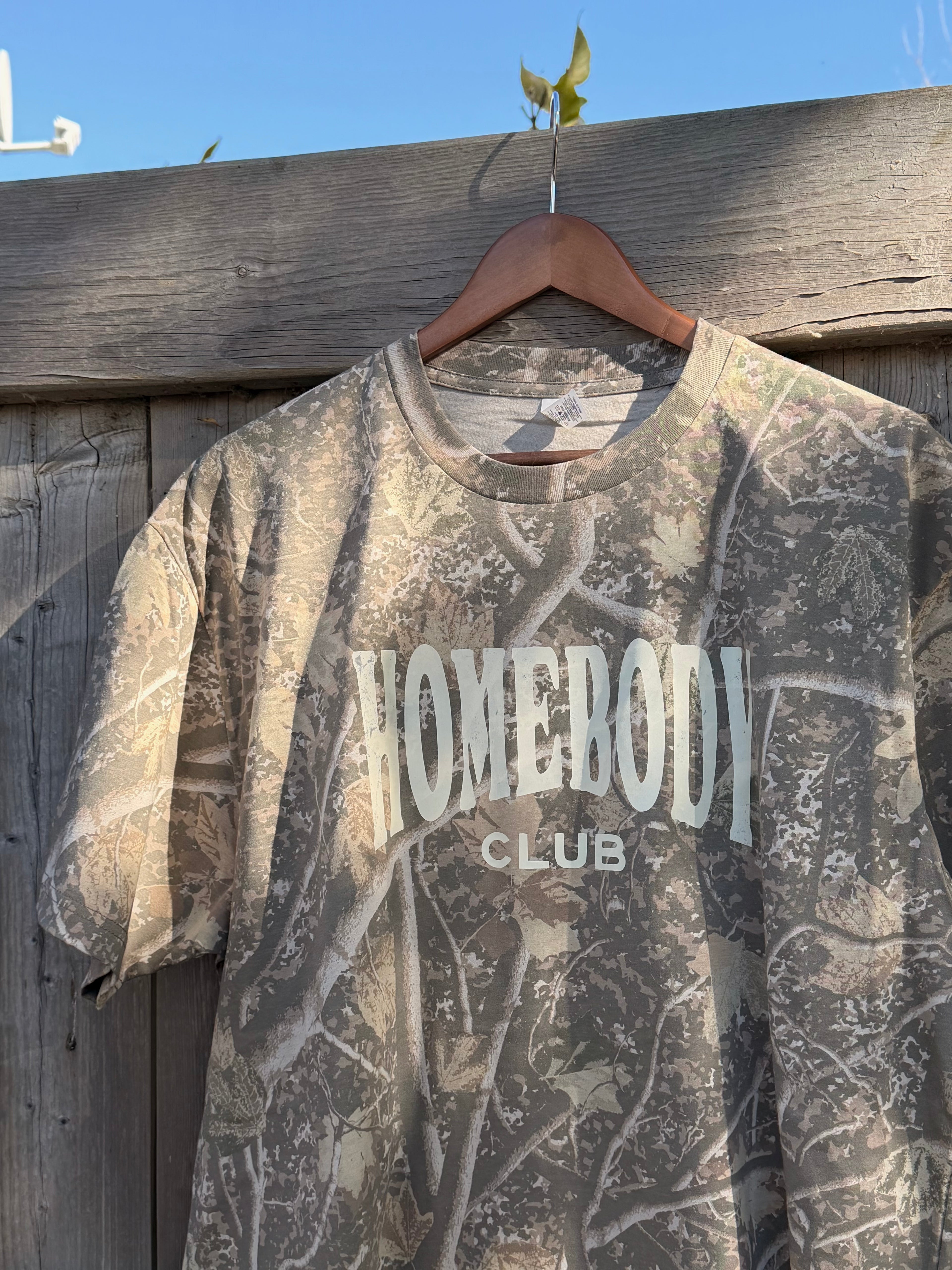 Homebody Club Tee - Deadwood Camo / Yellow
