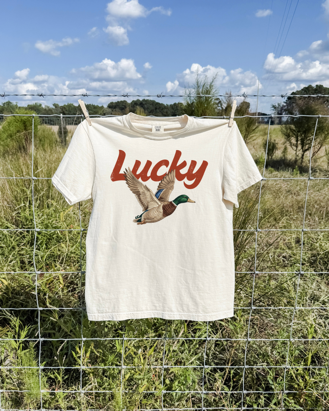 Lucky Duck Tee - Ivory / Red